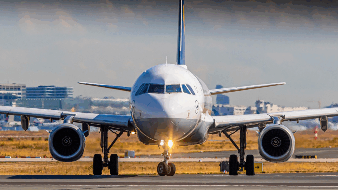 Flugzeug auf dem Rollfeld
